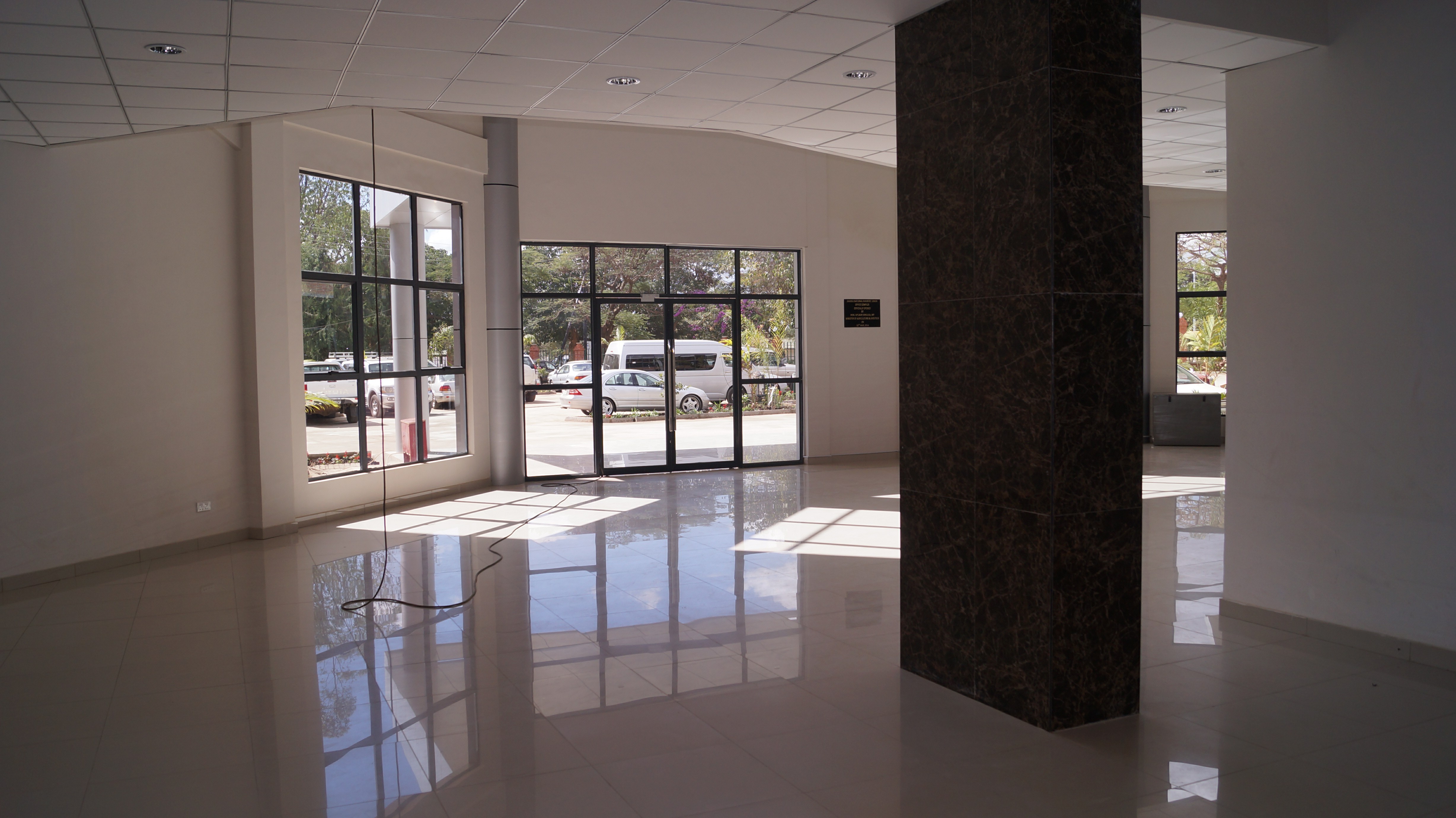 znfuofficeentrance